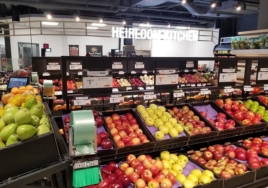 Giant-Heirloom-Market-Produce